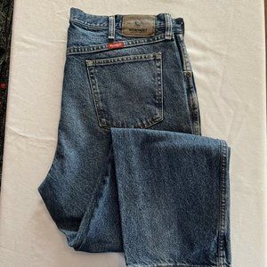 Wrangler, Five Star Premium Denim Regular Fit, Men’s Denim Blue Jeans, Sz 40x30